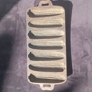 Vintage BSR Red Mountain Cast Iron Cornstick Pan 7-Stick Unmarked 🌽